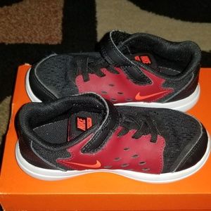 Little boy's sneakers